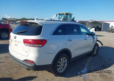 2016 Kia Sorento 2.4L Lx z USA, uszkodzony, nr VIN 5XYPG4A35GG173544